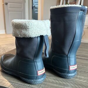 Hunter Navy Insulated Roll Top Sherpa Lined Rain Winter Boots